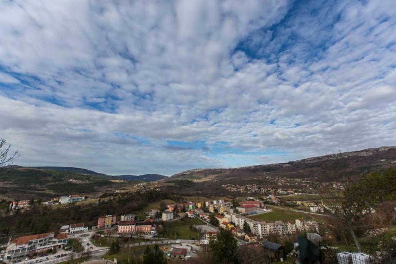 Residence Panorama Buzet Eksteriør bilde